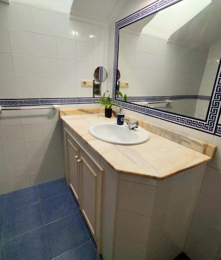 Cerca De La Playa, Con Bodega, Terraza Y Jardin Camino Portugues